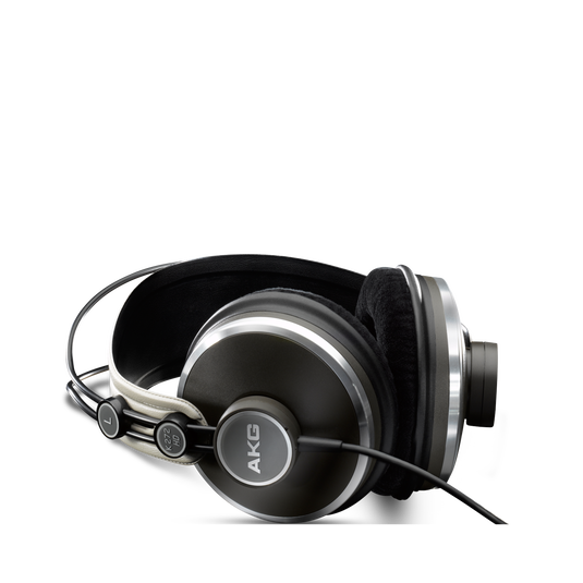 K272HD | Professional over-ear, closed back studio