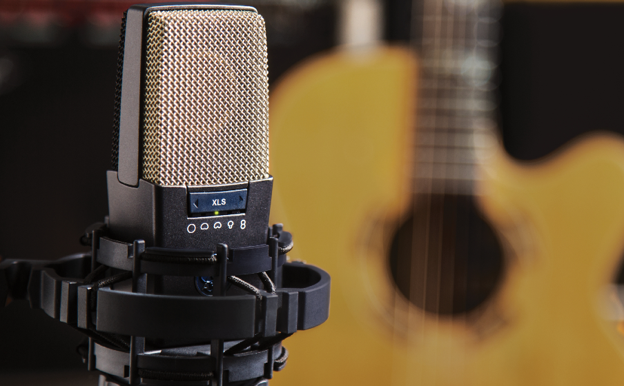 C414 XLS | Reference multipattern condenser microphone C414 XLS | Reference multipattern condenser microphone