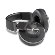 AKG K550 MKIII - Black - Closed-back reference over-ear headphones. - Hero