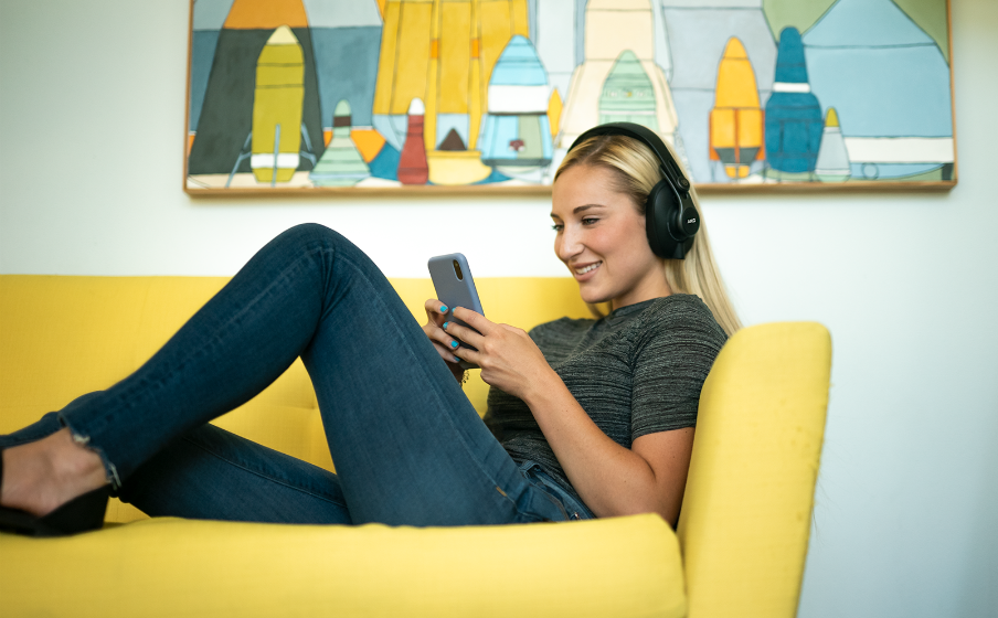 K371-BT Escucha con o sin cables - Imagen