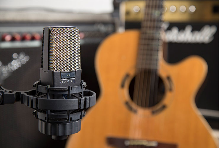 Akg p170 acoustic guitar sale