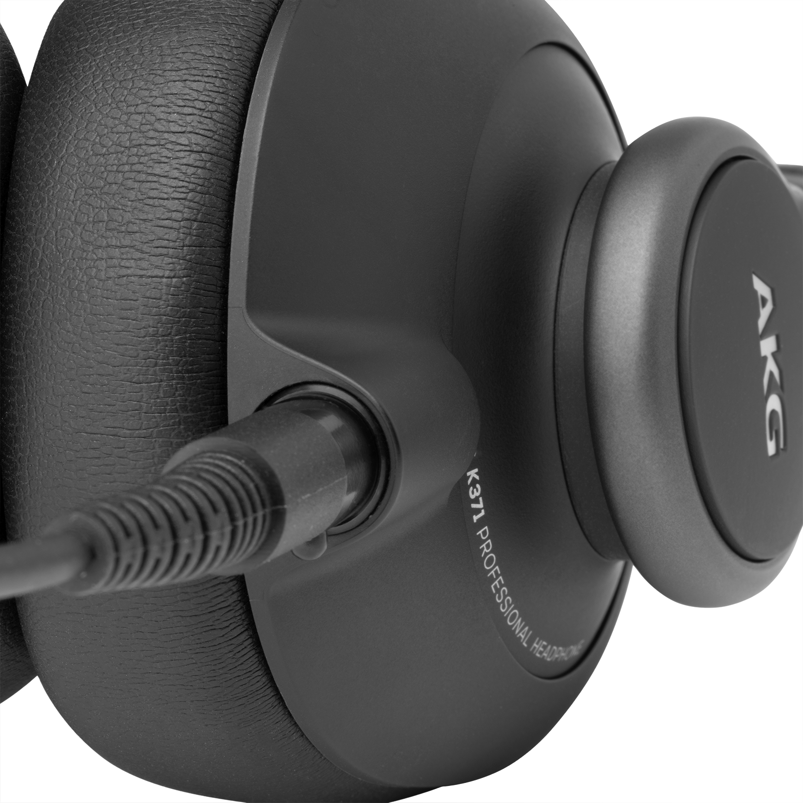 akg k371 headphones review
